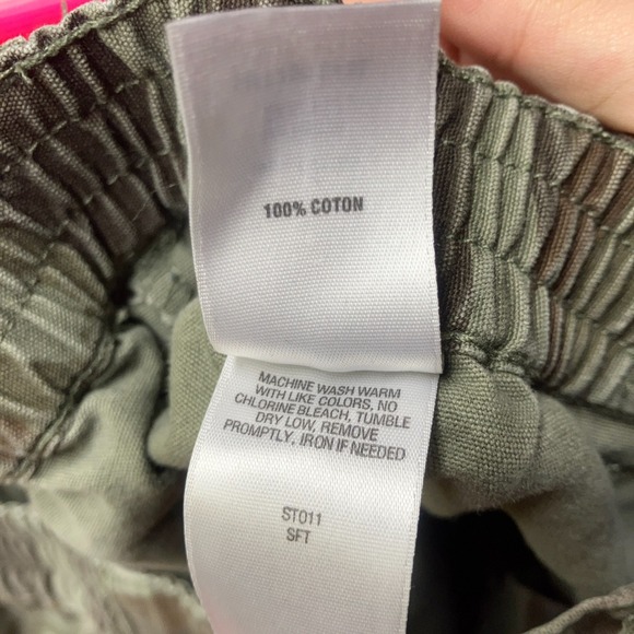 2/$30 Cabela's Cargo Shorts Mens 32 (Fit 31" Waist) Green Camo‎ Loose Baggy Gorp - Picture 7 of 7